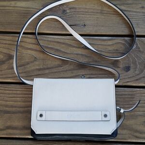 Kenneth Cole Reaction white crossbody bag